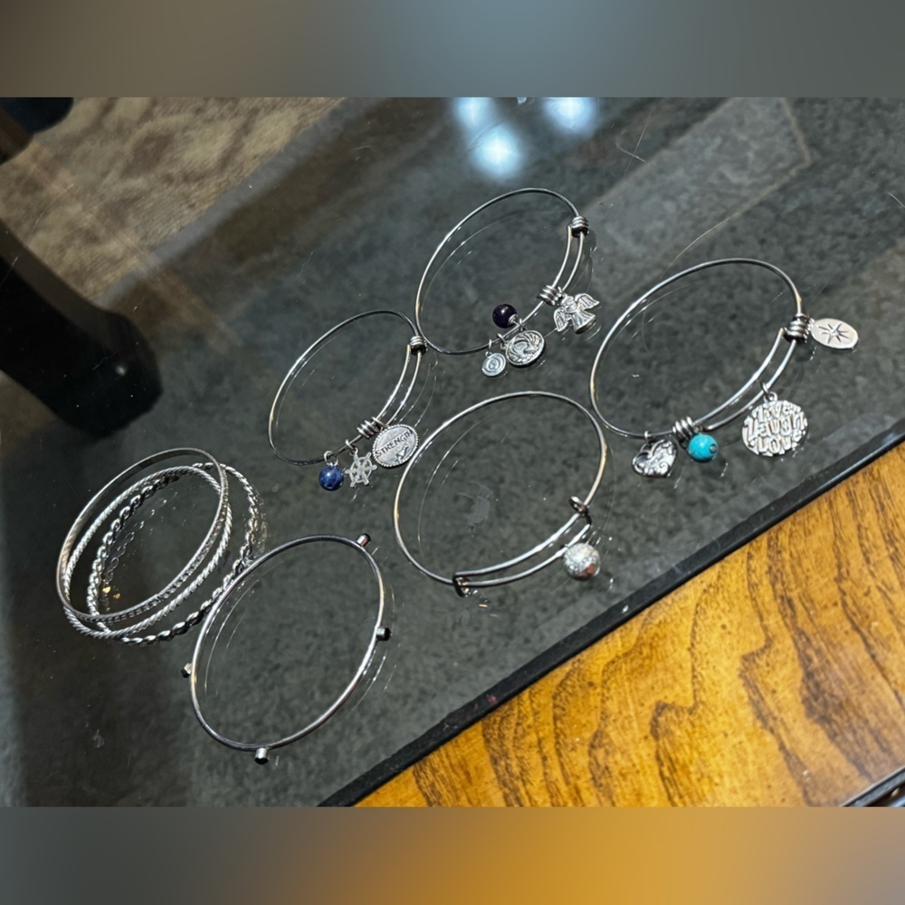 Multiple Silver Bangles Bundle - Picture 6 of 6